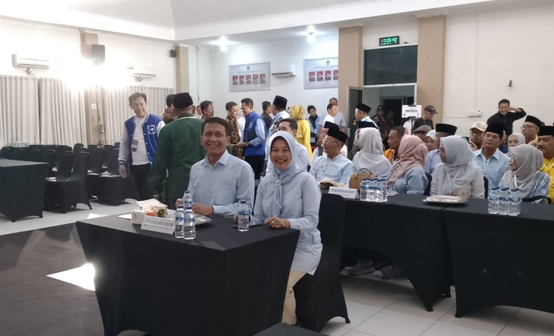 Setyo Wahono-Nurul Azizah Deklarasikan Politik Damai