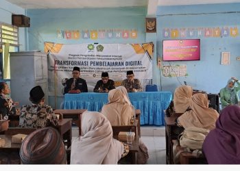 Bekali Guru Terampil Buat Pembelajaran Interaktif, Tim Pengabdian Unugiri Beri Workshop Aplikasi Canva