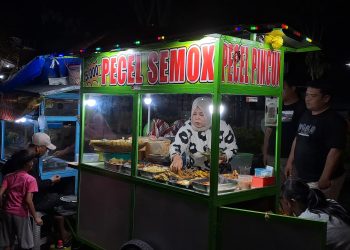Pecel Semox, Kuliner Gerobak Cita Rasa Ndobrak