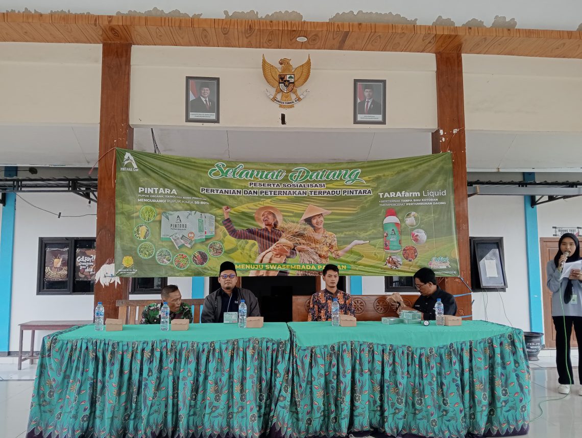Mahasiswa KKN Unugiri Kolaborasi Dengan PINTARA Corp, Kenalkan Teknologi Tepat Guna: Alat Tanam Jagung dan Pupuk Cair untuk Percepat Musim Tanam