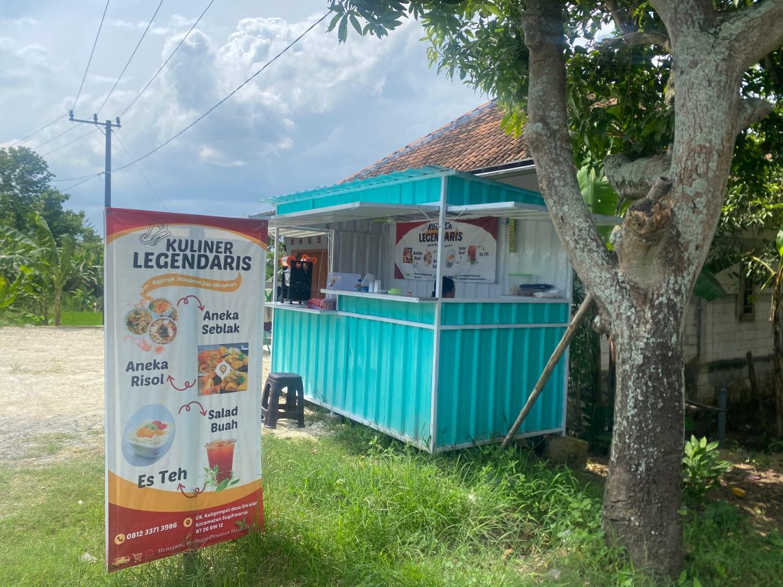Kuliner Legendaris, Menikmati Seblak Dan Jajajan di Perbatasan Desa