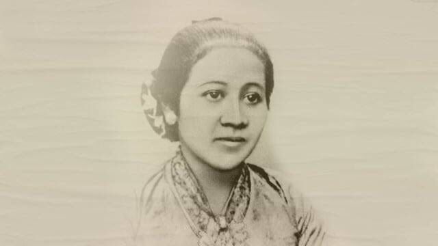 Kartini Tak Ingin Puja Puji