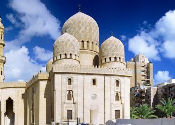 Kubah Jiwa: Mario Rossi dan Syekh Abul Abbas Al Mursyi