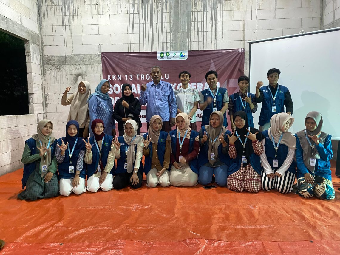 Penguatan Koperasi Desa Merah Putih, KKN Unugiri Desa Trojalu Adakan Sosialisasi