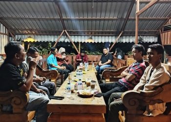 Diskusi Organik Lintas Komunitas Bojonegoro Terkait Sampah dan Pencarian Solusi Bersama