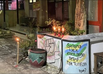 Melihat Colok Malam Songo di Gang Sedeng Bojonegoro