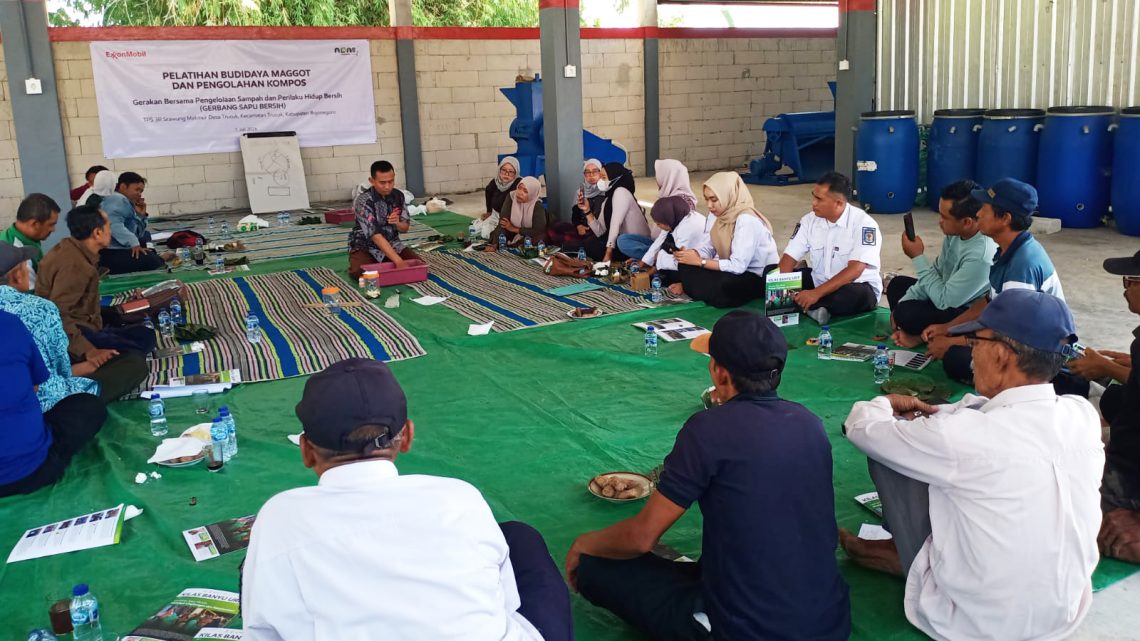 Pelatihan Budidaya Maggot dan Kompos di Bojonegoro Perkuat Pengelolaan Sampah Berbasis Masyarakat