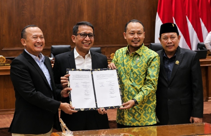DPRD Bojonegoro Sahkan Perda Pembangunan Pariwisata dan Kabupaten Layak Anak