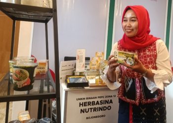 Daun Kelor Padangan: Dari Penolak Bala hingga Cokelat dan Mie Instan